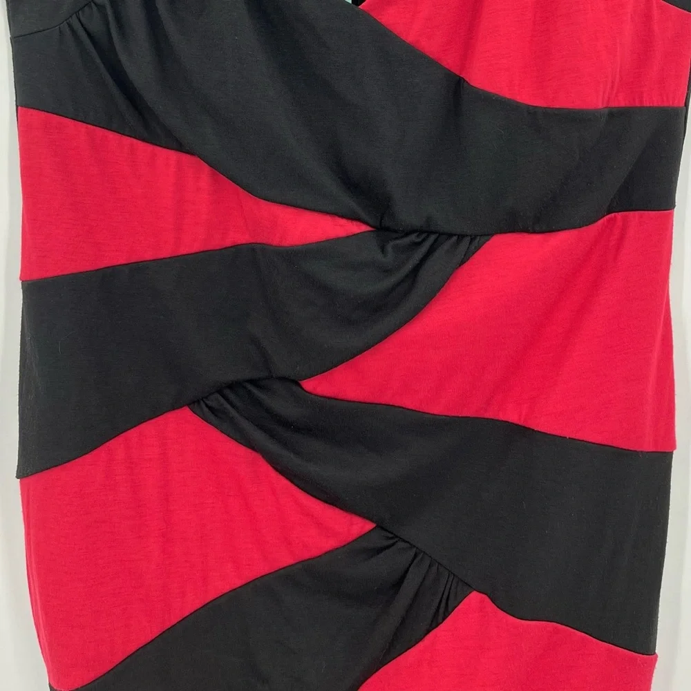 NWT Vintage Torrid Red/Black Knit Bodycon Dress 2X - Picture 4 of 7